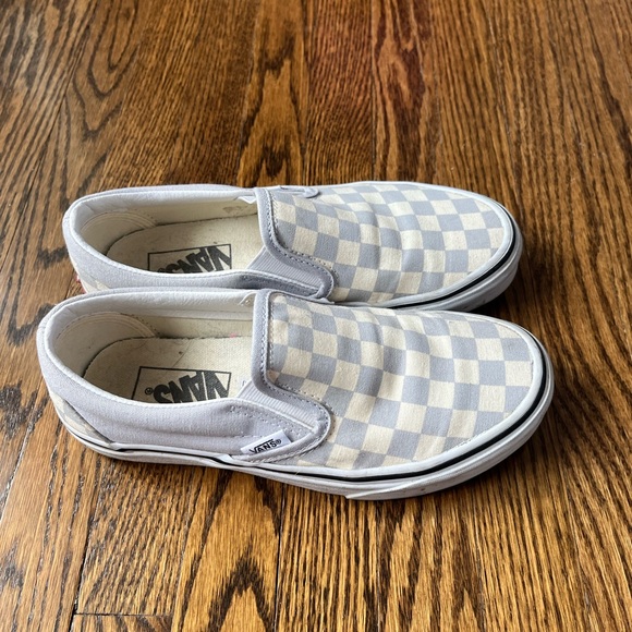 Checkered Vans - Picture 2 of 3